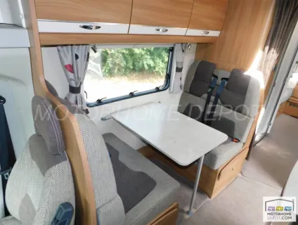 Swift Sundance  636 L  2013