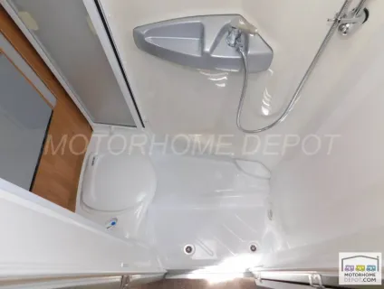 Swift Sundance  636 L  2013