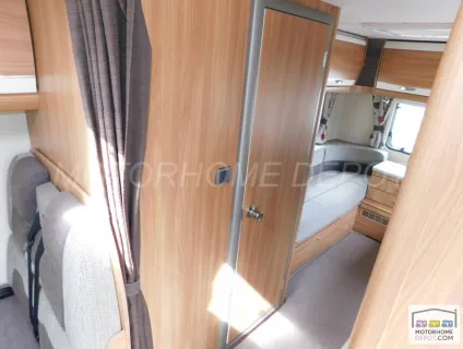 Swift Sundance  636 L  2013