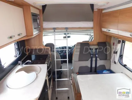 Swift Sundance  636 L  2013