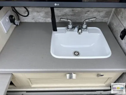 Winnebago Intent 29L 2020