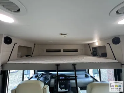 Winnebago Intent 29L 2020