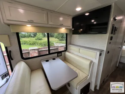 Winnebago Intent 29L 2020