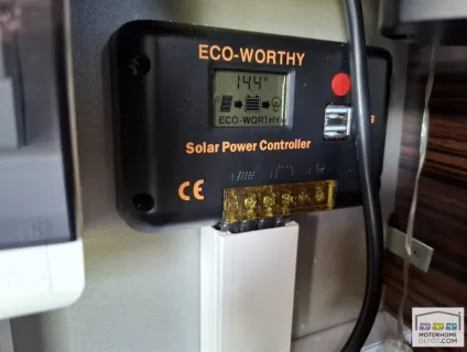 Nissan Elgrand Highway Star 2011