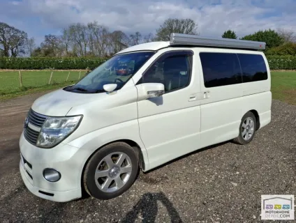 Nissan Elgrand  2009