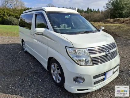 Nissan Elgrand  2009