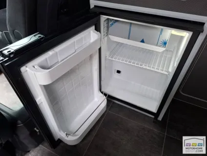 Toyota Vellfire   2010