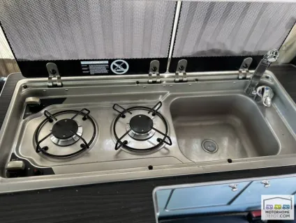 Nissan Elgrand E51 2008
