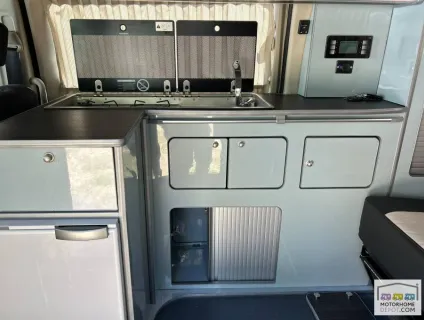 Nissan Elgrand E51 2008