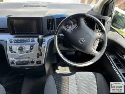 Nissan Elgrand E51 2008