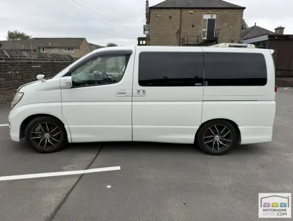 Nissan Elgrand Highway Star 2007