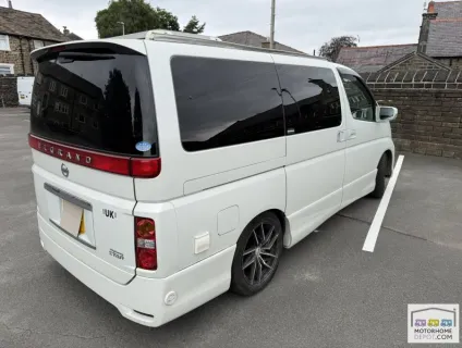 Nissan Elgrand Highway Star 2007
