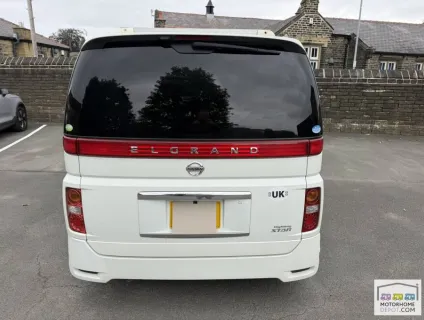 Nissan Elgrand Highway Star 2007