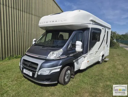 Auto-Trail Frontier Navajo  2014