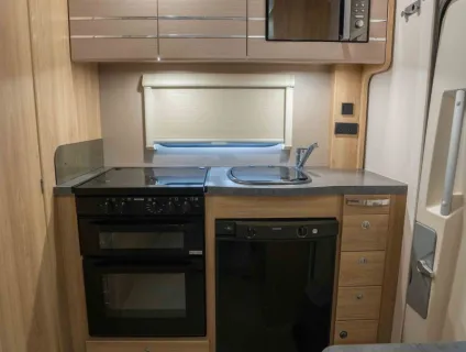 Elddis Autoquest 115 140BHP 2020