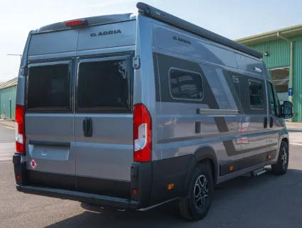 Adria Twin 640 SGX 60Y 140BHP Auto 2026