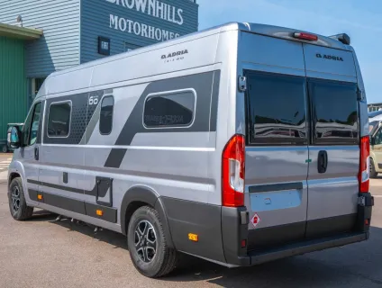 Adria Twin 640 SGX 60Y 140BHP Auto 2026