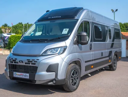 Adria Twin 640 SGX 60Y 140BHP Auto 2026