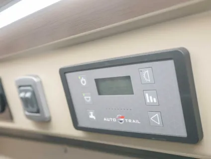 Autotrail Adventure 65 140BHP Auto 2025