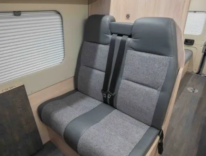 Autotrail Adventure 65 140BHP Auto 2025