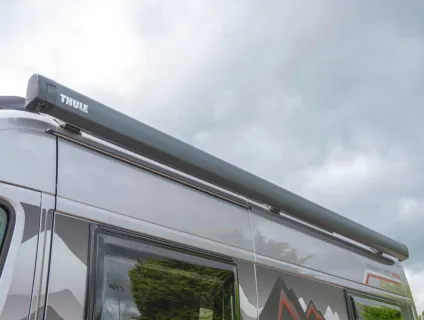 Autotrail Adventure 65 140BHP Auto 2025