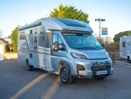 Adria Matrix Supreme 670 DL 180BHP Auto 2026
