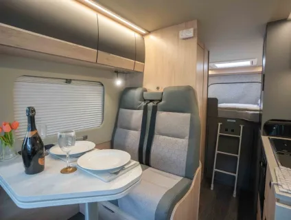 Autotrail Expedition 68 140BHP Auto 2026
