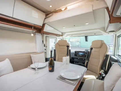 Rapido i196M Distinction 170BHP Auto 2025