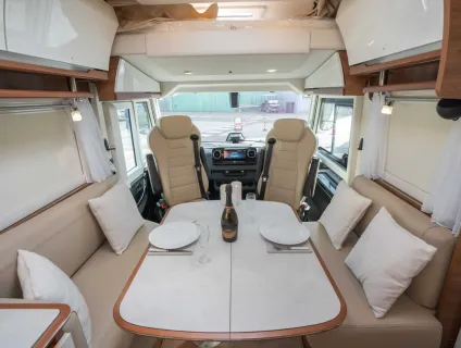 Rapido i196M Distinction 170BHP Auto 2025