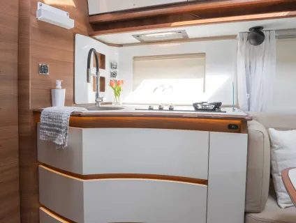 Rapido i196M Distinction 170BHP Auto 2025