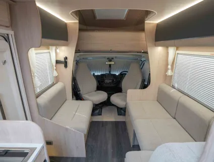 Autotrail Expedition C73 140BHP 2023