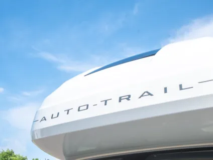 Autotrail Expedition C73 140BHP 2023