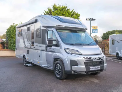 Adria Coral Supreme 670 DC 180BHP Auto 2026