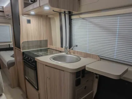 Elddis Evolution CV40 140BHP 2023