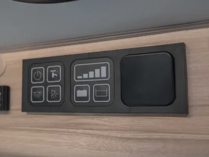 Elddis Evolution CV80 140BHP 2026