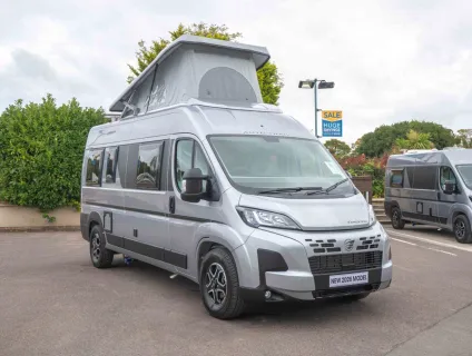 Autotrail Expedition 67 140BHP Auto 2026