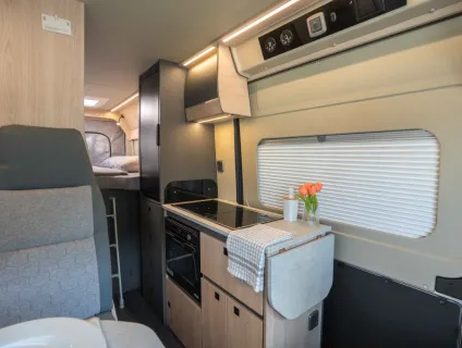 Autotrail Expedition 68 140BHP 2026