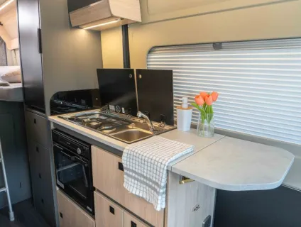 Autotrail Expedition 68 140BHP 2026
