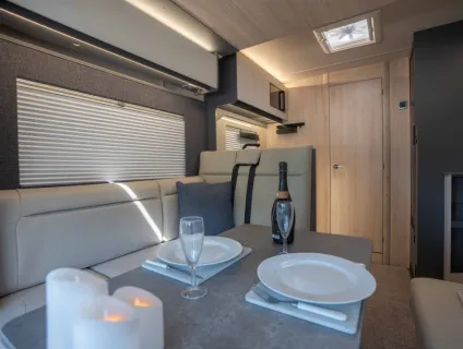 Autotrail F-Line F60 130BHP Auto 2025
