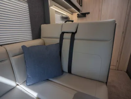 Autotrail F-Line F60 130BHP Auto 2025