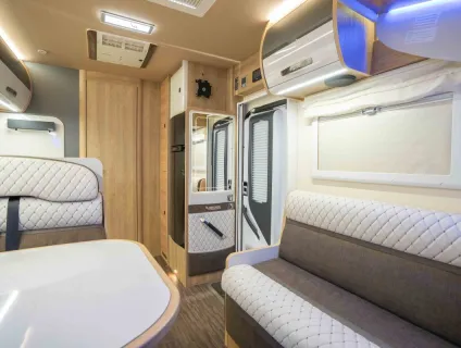 Mobilvetta K-Yacht 59 Teknoline 140BHP Auto 2023
