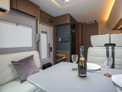 Adria Supersonic 890 LC 170BHP Auto 2025