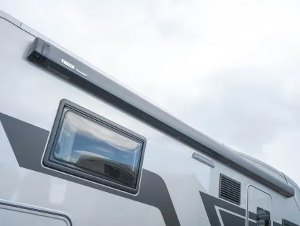 Adria Matrix Supreme 670 DL 140BHP Auto 2024