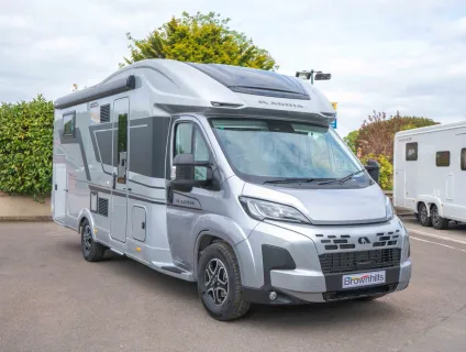 Adria Matrix Supreme 670 SL 180BHP Auto 2026