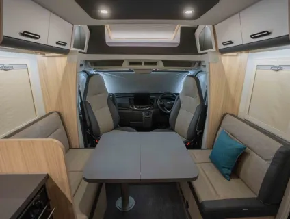 Sun Living S 72DL 165BHP Auto 2025