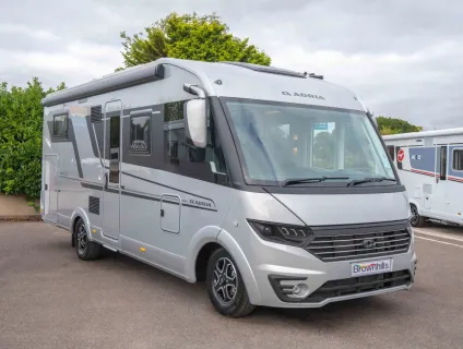 Adria Sonic Supreme 700 DL 180BHP Auto 2026