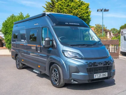 Adria Twin Sports 640 SLB 180BHP Auto 2025