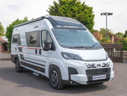 Adria Twin Sports 640 SGX 180BHP Auto 2026