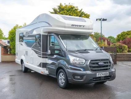 Swift Voyager 494 155BHP Auto 2024