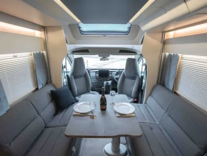 Swift Voyager 540 165BHP Auto 2026